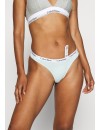 Tanga Calvin Klein -3 Pack- Carousel (Azul, Verde y Blanco a Rayas)